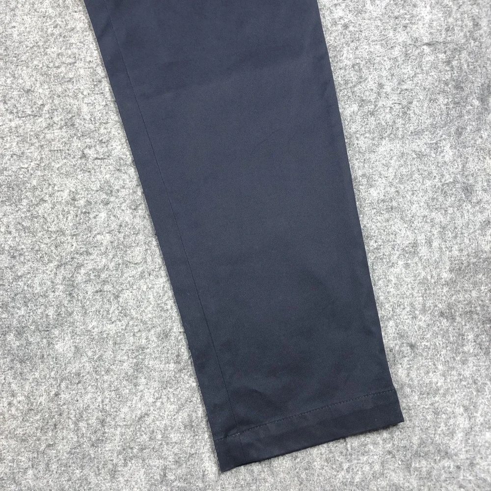 Banana Republic brand banana